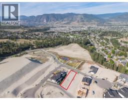 110 Deer Place, Penticton, BC V2A0J8 Photo 6