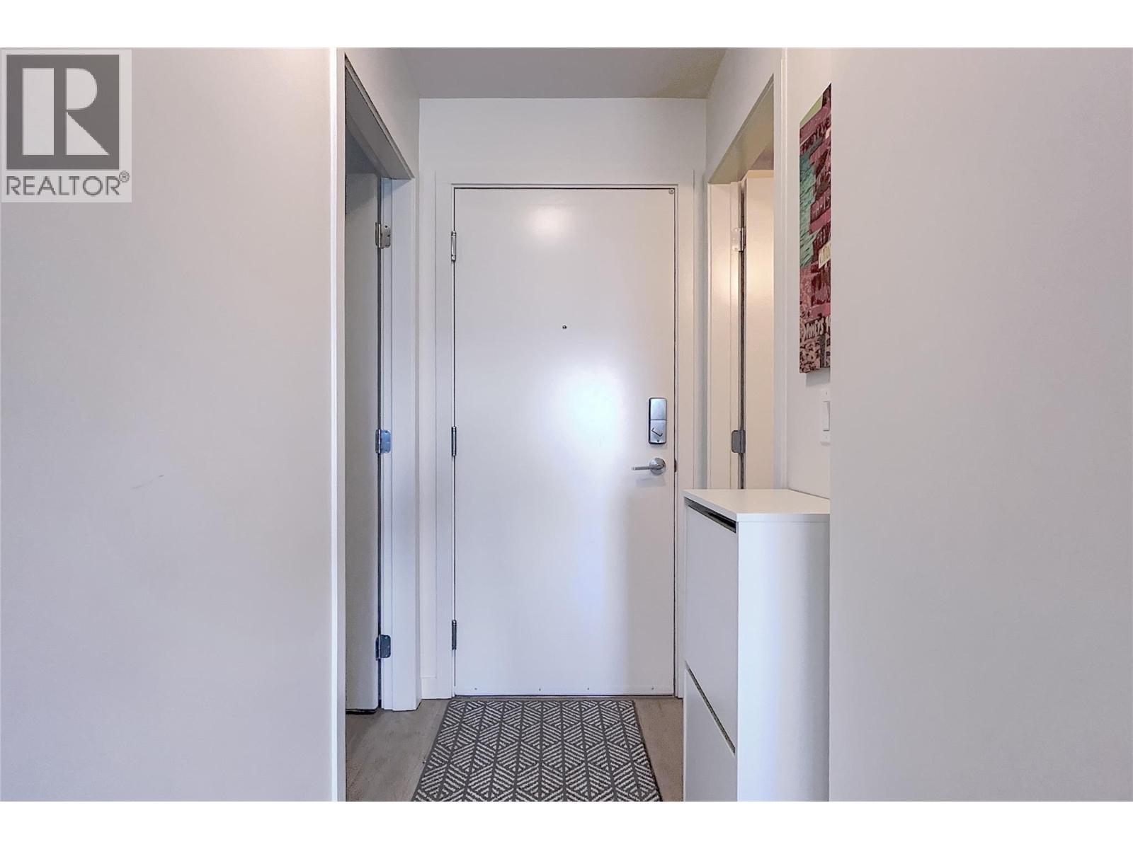725 Academy Way Unit# PH5, Kelowna