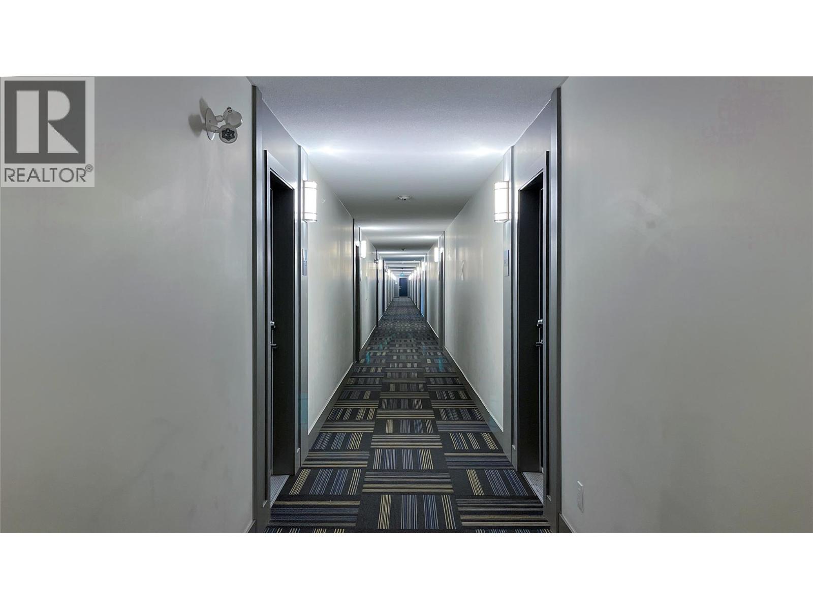 #PH5 725 Academy Way - 20