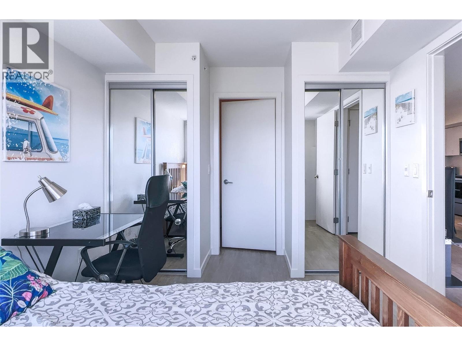 725 Academy Way Unit# PH5, Kelowna