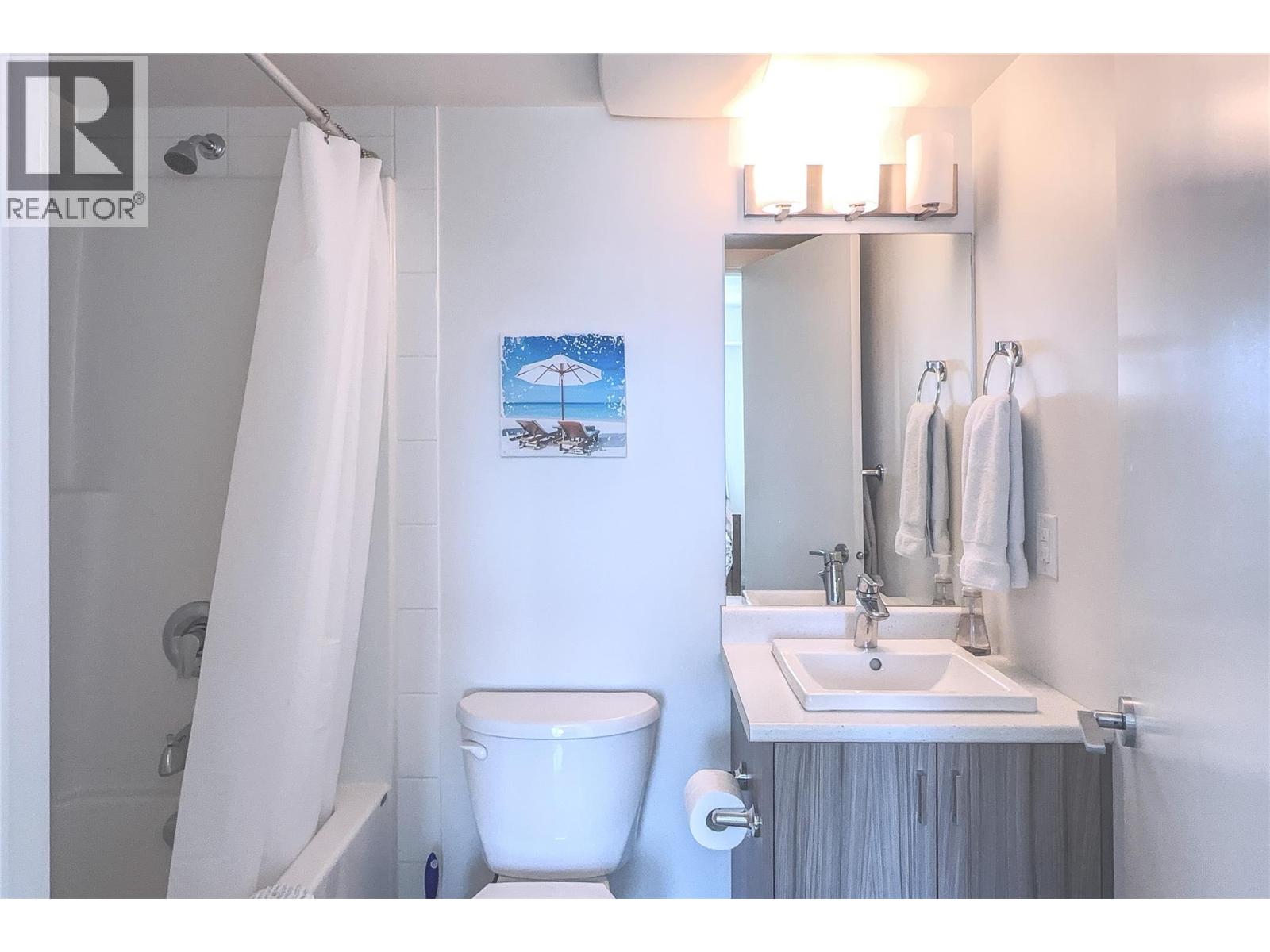 725 Academy Way Unit# PH5, Kelowna