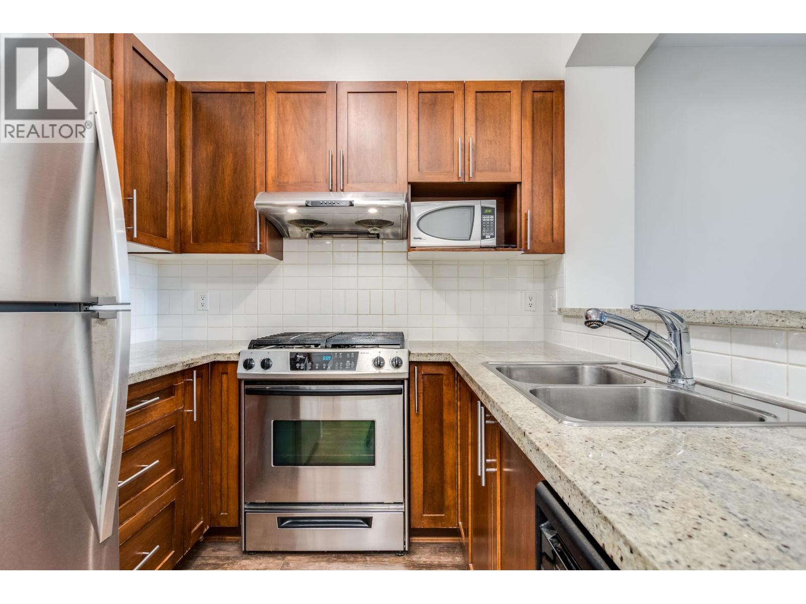 2 Bed, 2 Bath Apartment for Sale in Vancouver – 203 2250 WESBROOK MALL, Vancouver – MLS# R3122130 - Image 7
