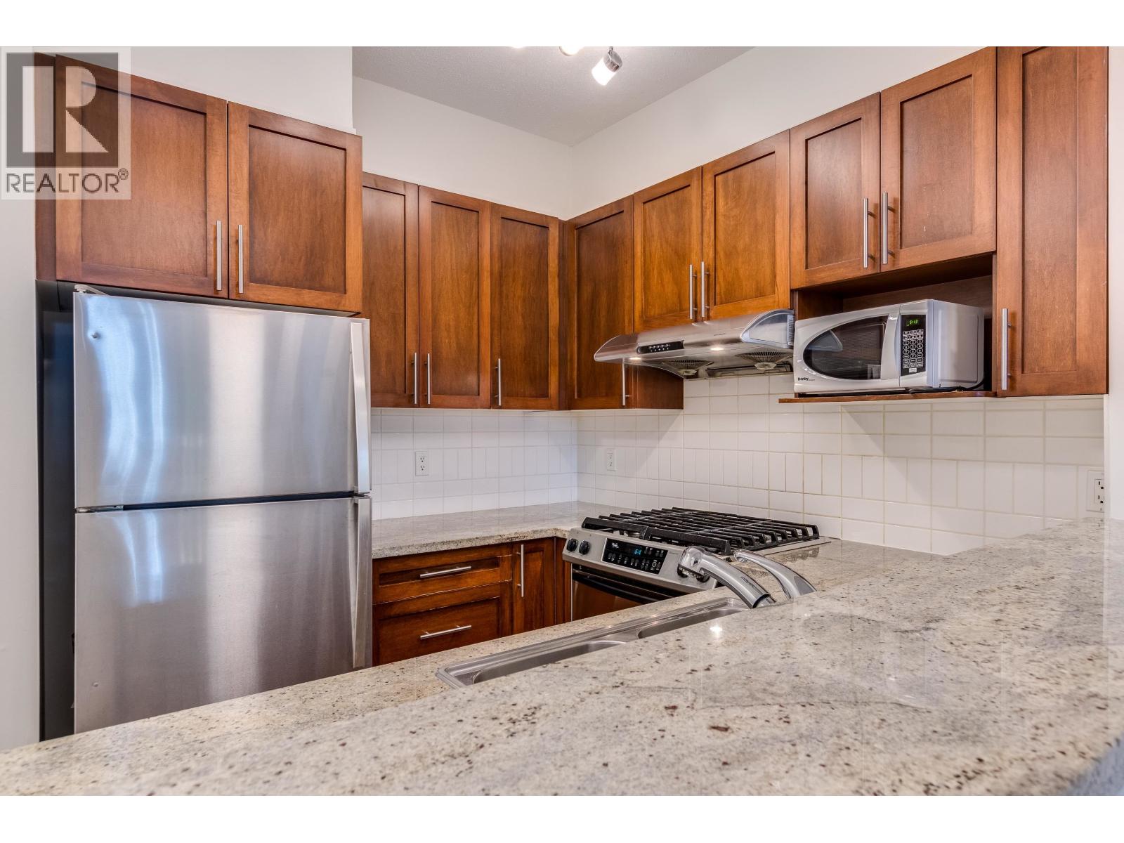 2 Bed, 2 Bath Apartment for Sale in Vancouver – 203 2250 WESBROOK MALL, Vancouver – MLS# R3122130 - Image 8