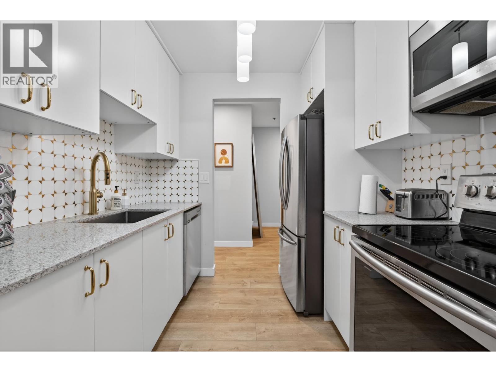 1 Bed, 1 Bath Apartment for Sale in Vancouver – 311 1010 HOWE STREET, Vancouver – MLS# R3122131 - Image 25