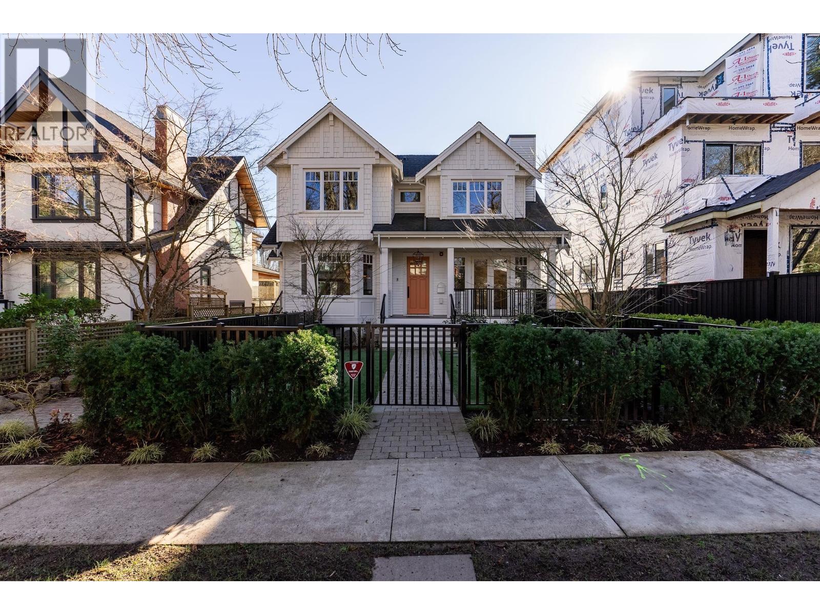 3530 W 43RD AVENUE — photo 2