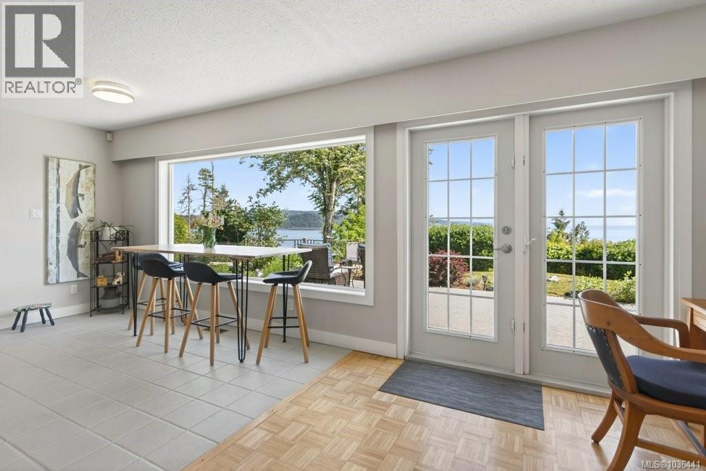 5041 Seaview Dr - 17