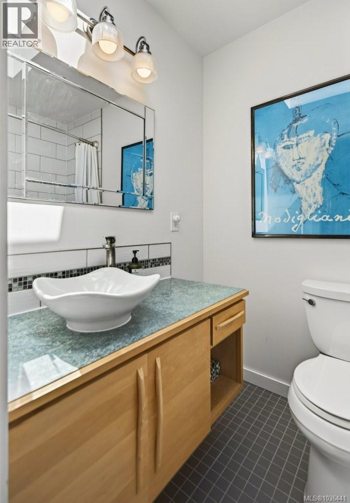 5041 Seaview Dr - 38