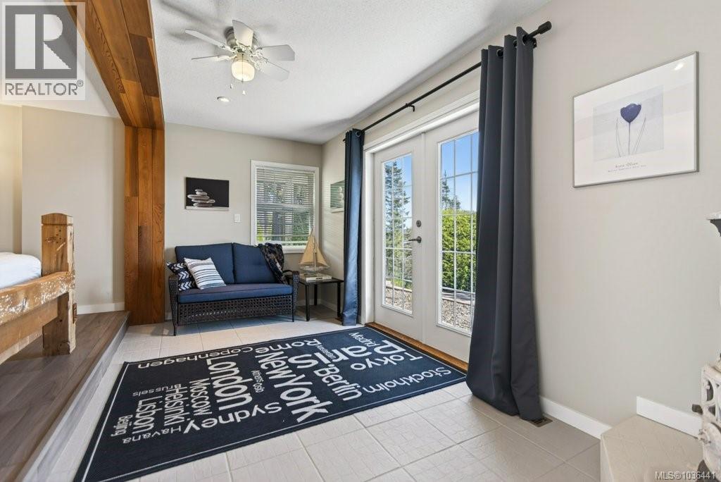 5041 Seaview Dr - 27