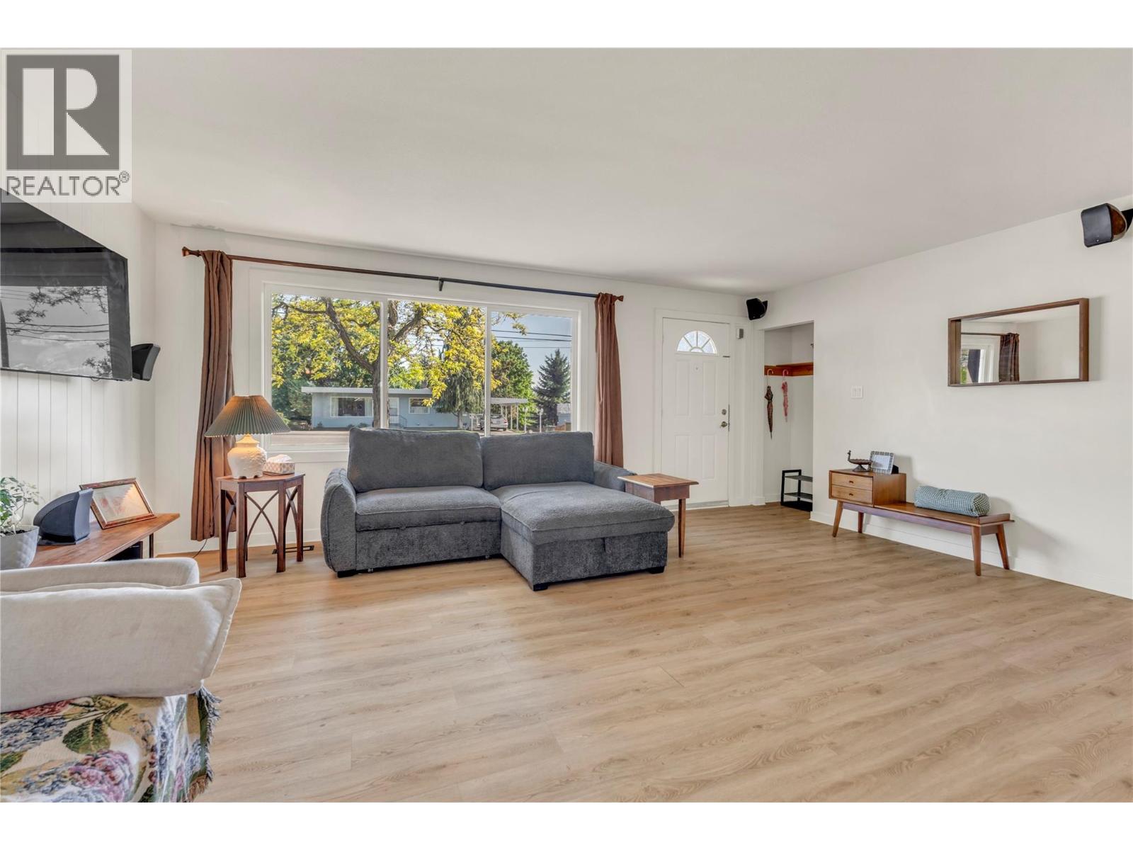 1421 Ridgedale Avenue, Penticton