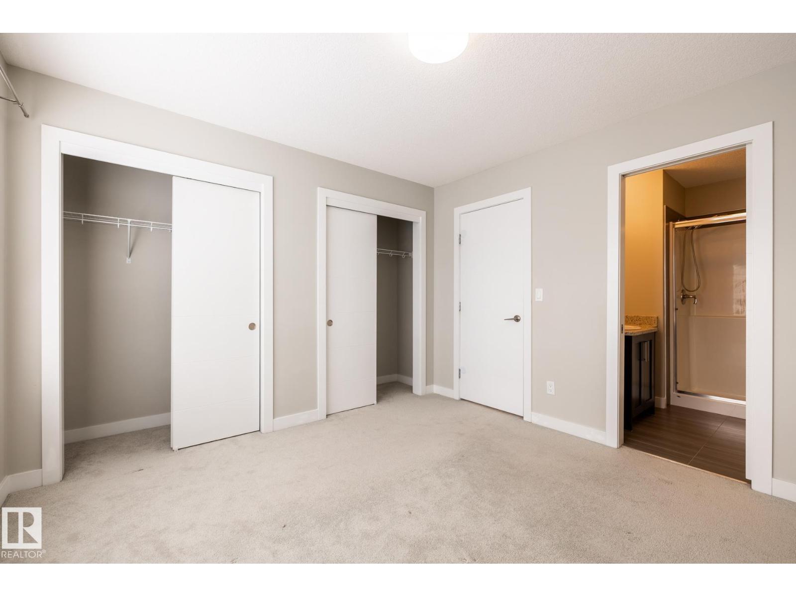 #127 2560 PEGASUS BV NW - 35