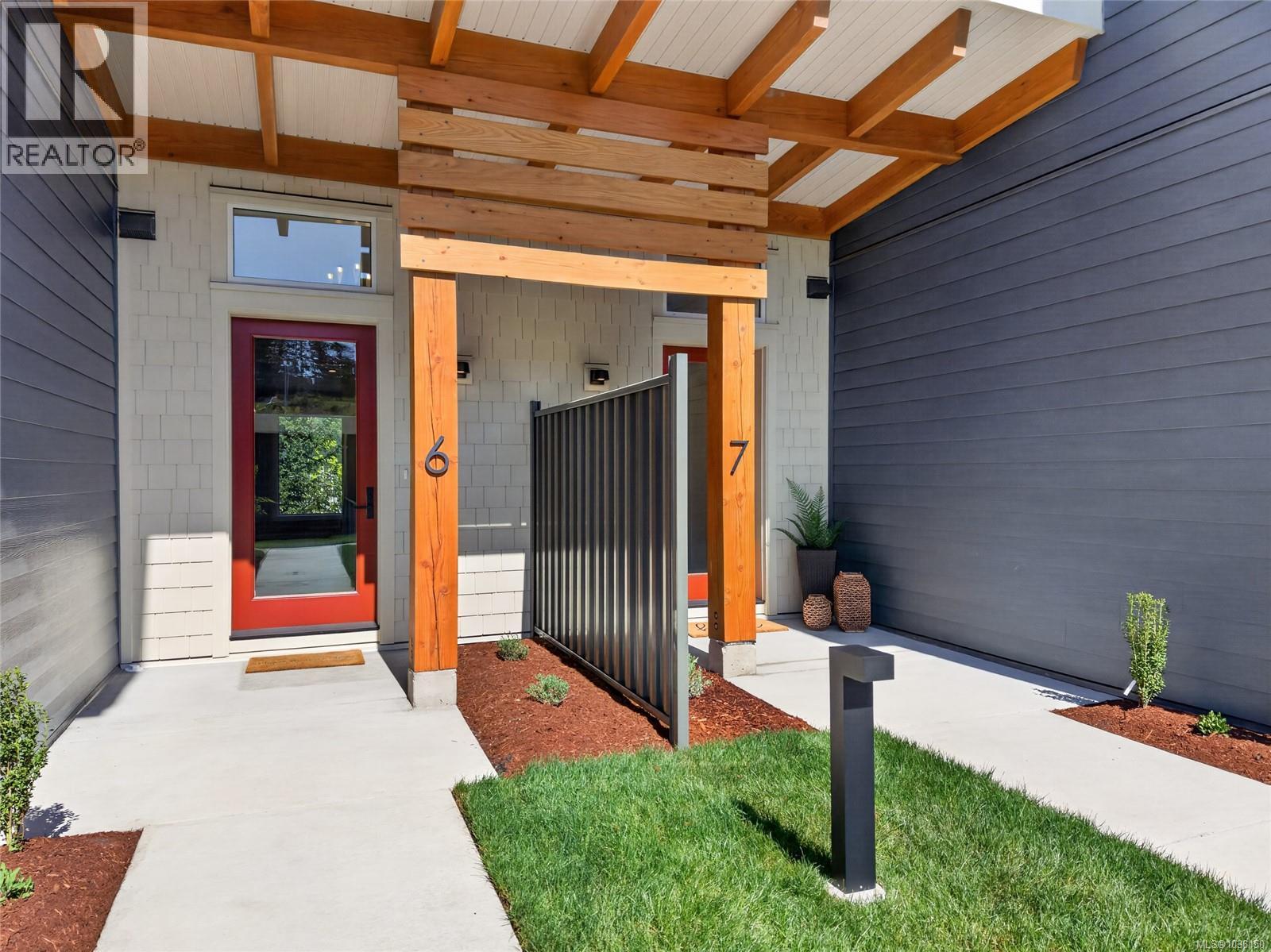 #6 152 Marina View Dr - 6