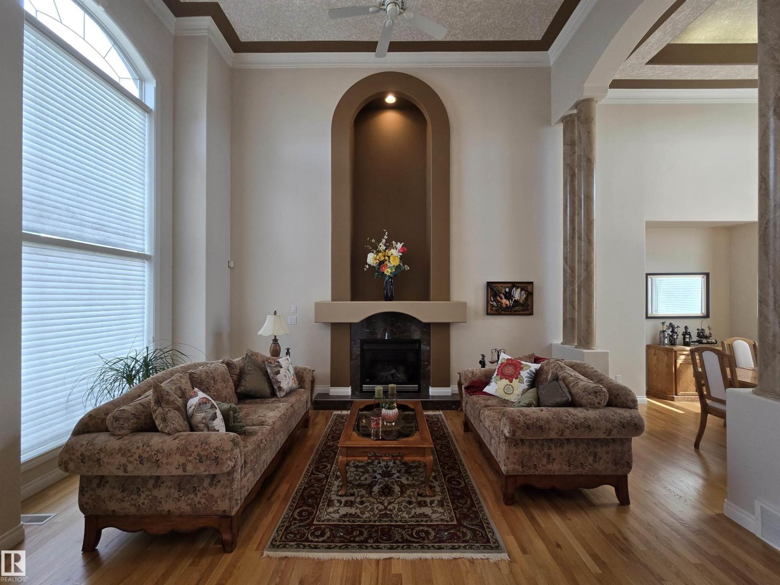 7429 162 AV NW - 15