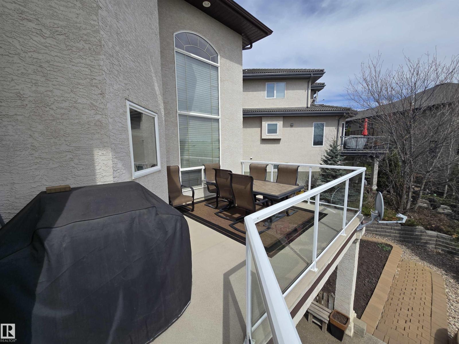 7429 162 AV NW - 31