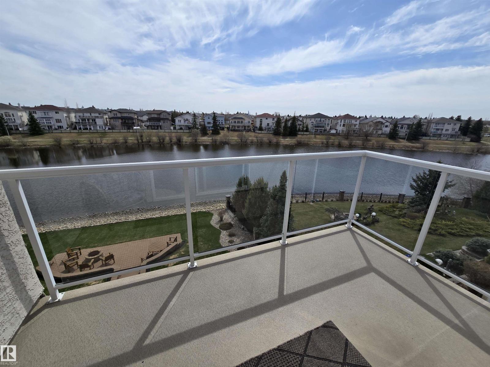 7429 162 AV NW - 52