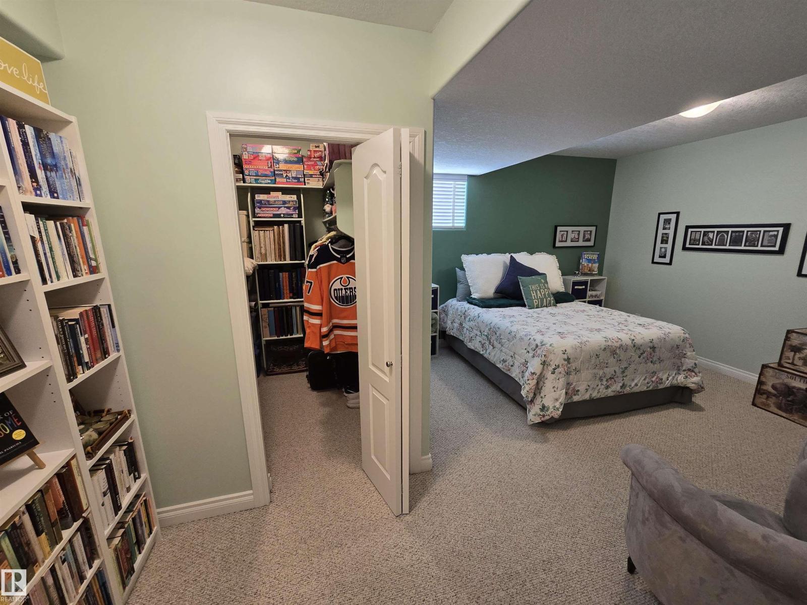 7429 162 AV NW - 59