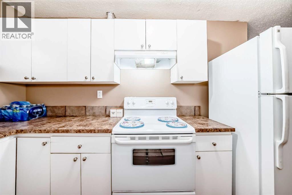 148 Saddlecrest Gardens NE - 34