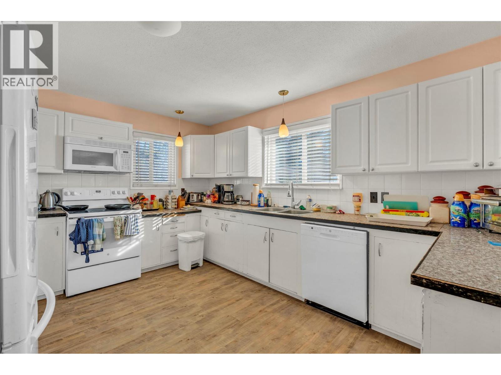 822 Belfort Road - 20
