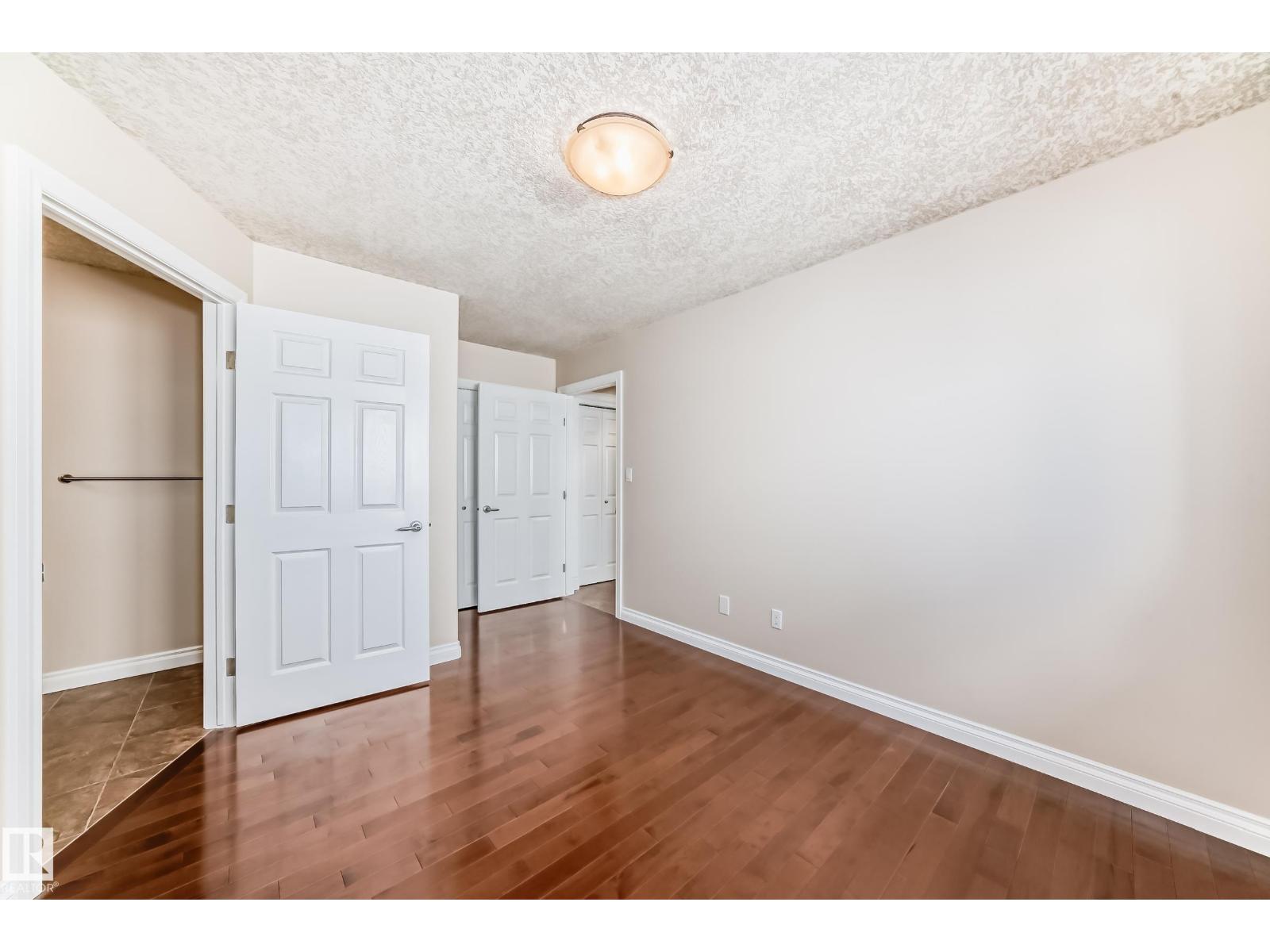 1221 CUNNINGHAM DR SW, Edmonton