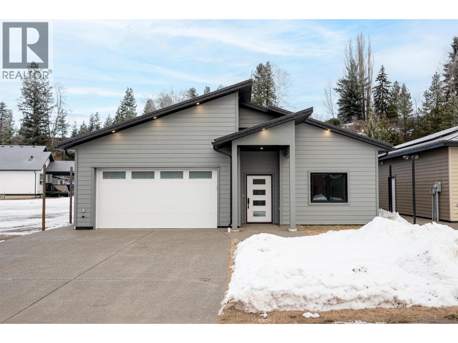Front exterior of 116 960 NORTH NECHAKO ROAD · Prince George, BC