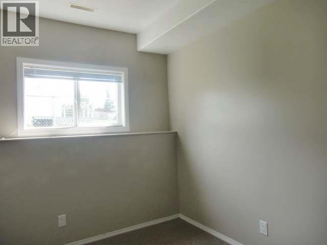 509 99 Avenue - 9