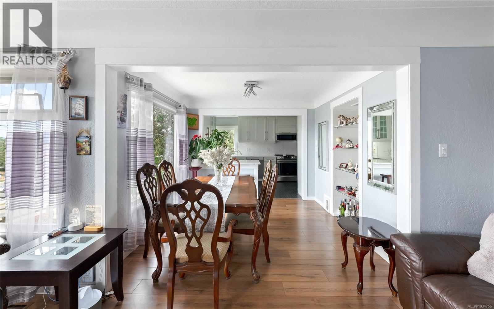  730 Burnside Road West, Saanich