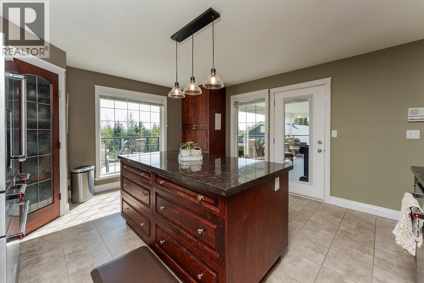 Photo 11 of 41 — 5250 CRANBROOK HILL ROAD · Prince George, BC
