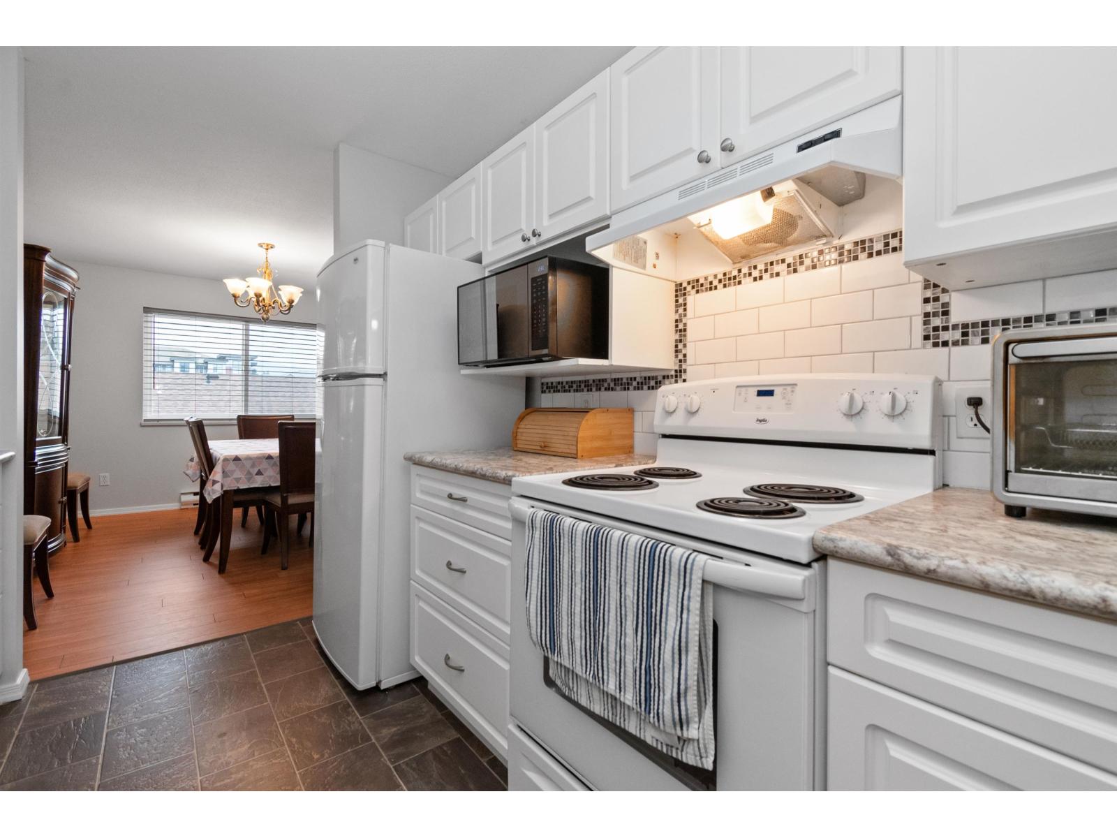 House in Chilliwack - Image 26