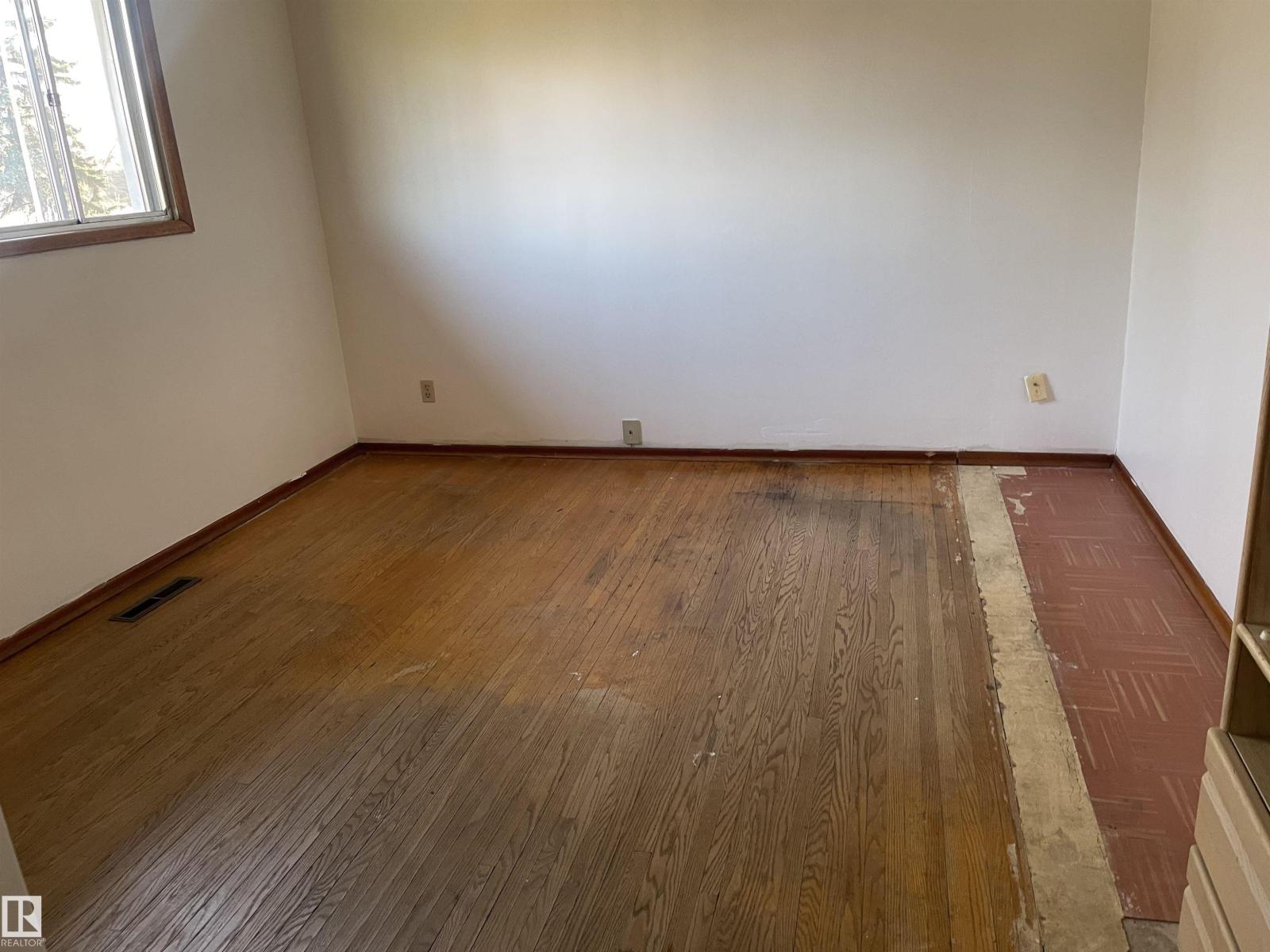 13804 132 AV NW - 31