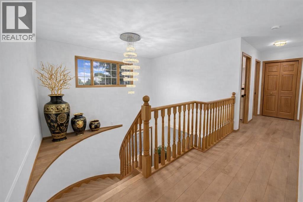 208 Coral Shores Bay NE - 31