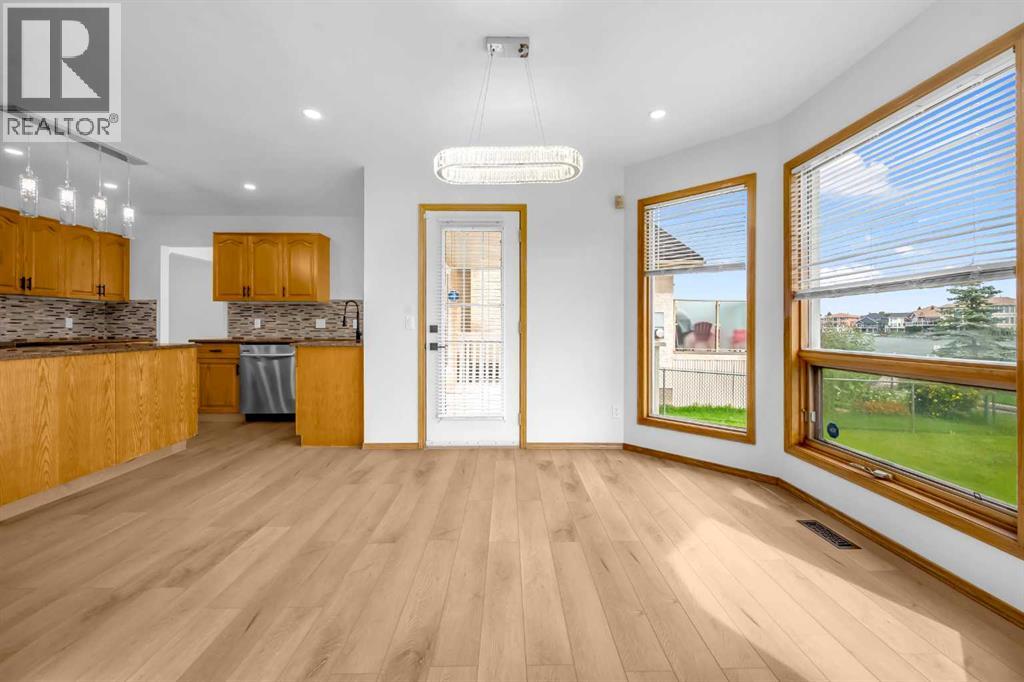 208 Coral Shores Bay NE - 20