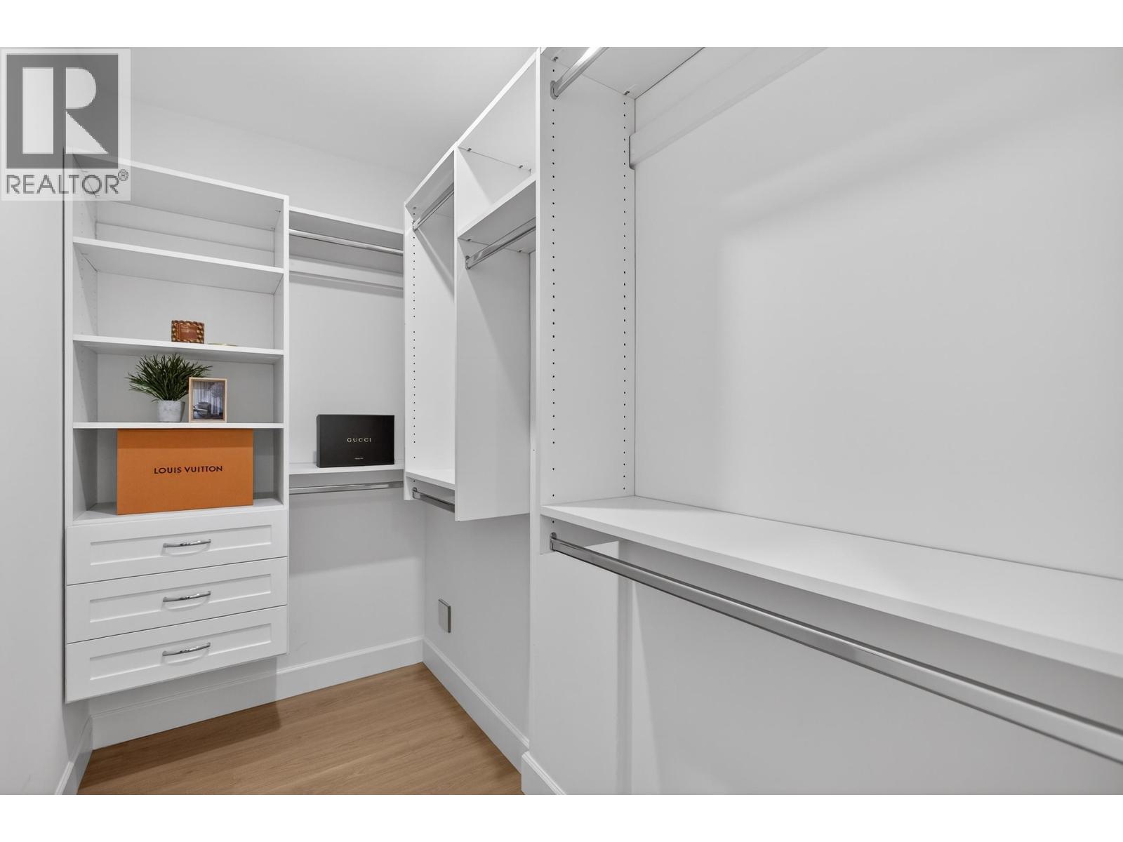 1 10571 NO 1 ROAD, Richmond
