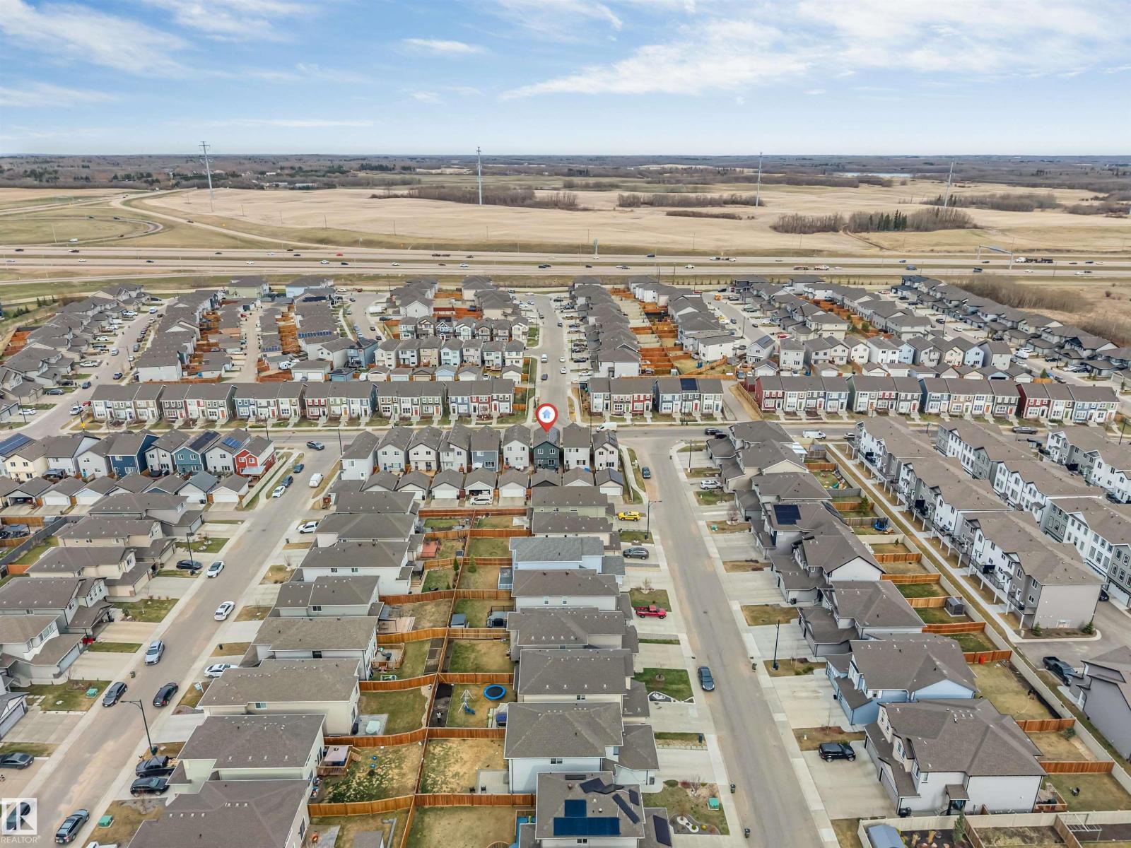 2652 Maple Way NW, Edmonton