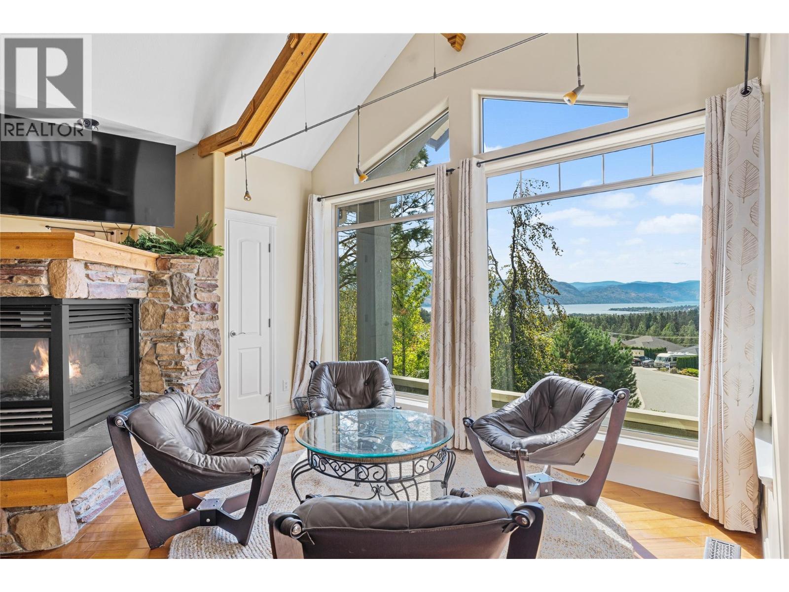 1778 Vineyard Drive, Kelowna