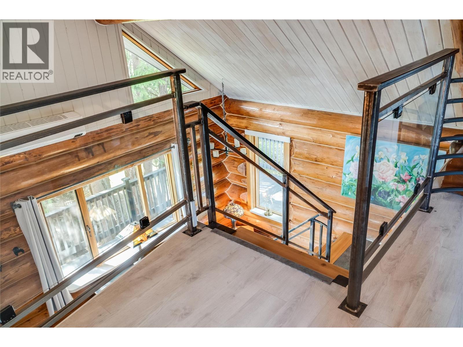 4258 Highway 31, Ainsworth