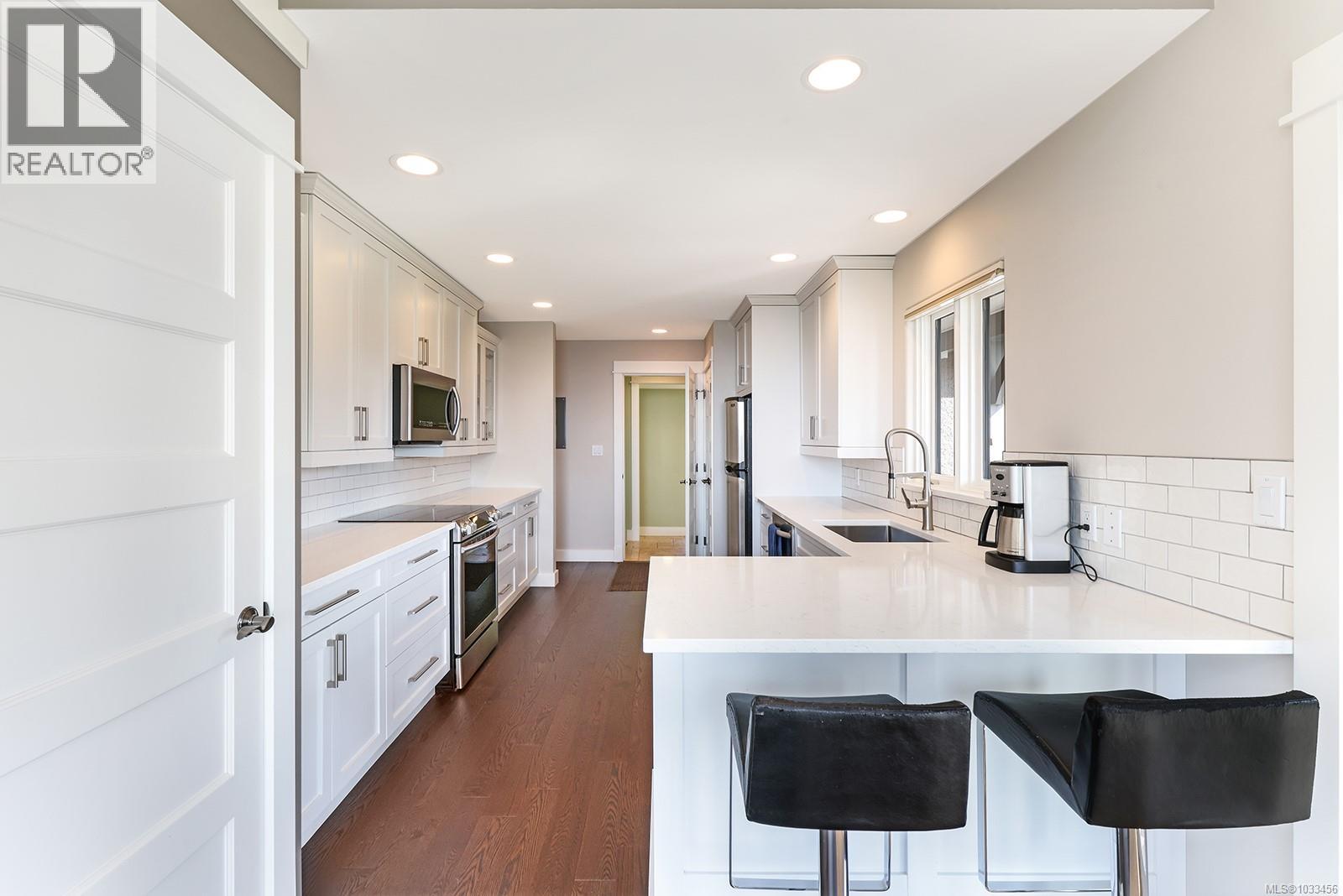 1790 Claudet Rd - 53