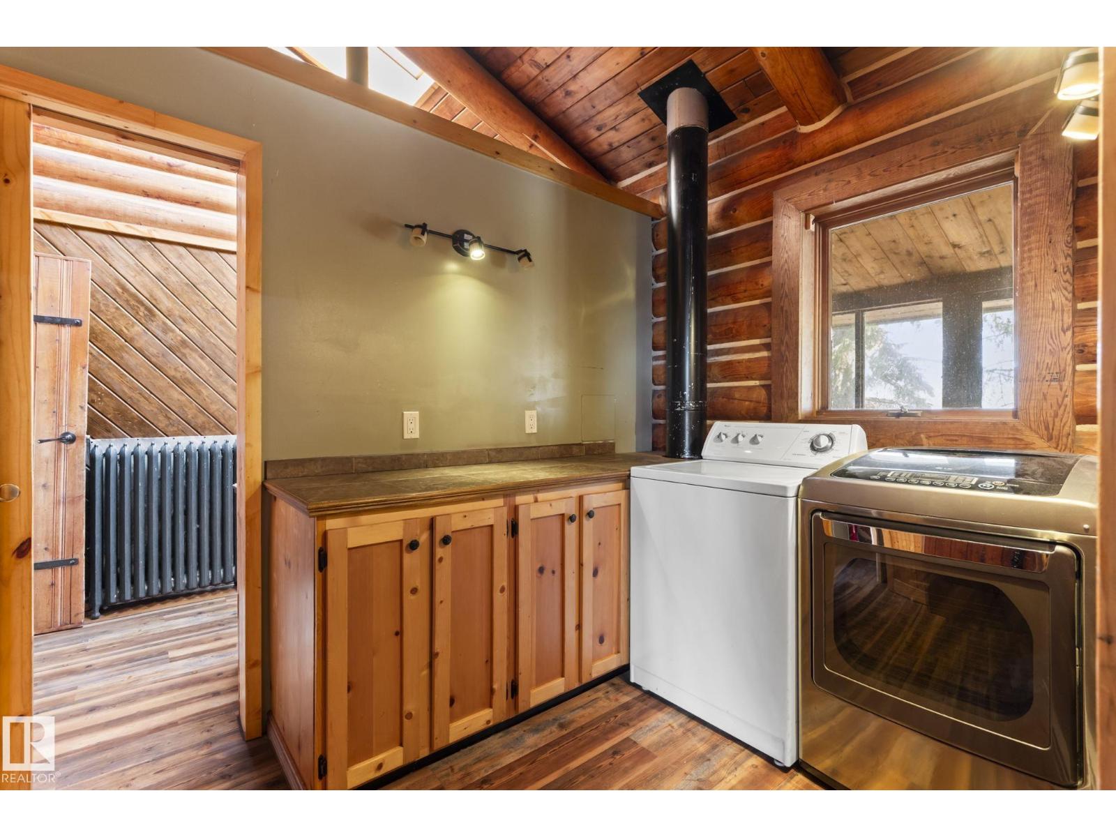 A & B, 4858 CENTRE ST - 8