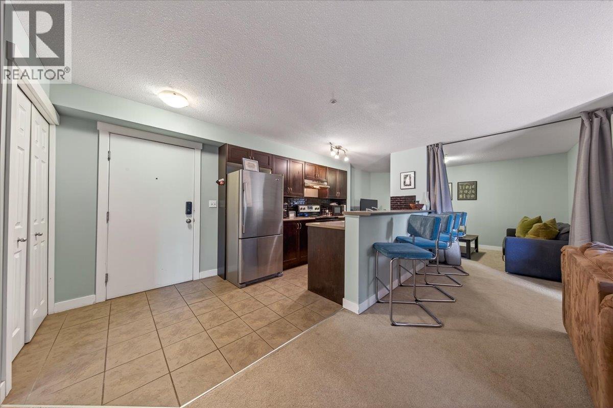 205 Third Avenue Unit# 2201, Invermere