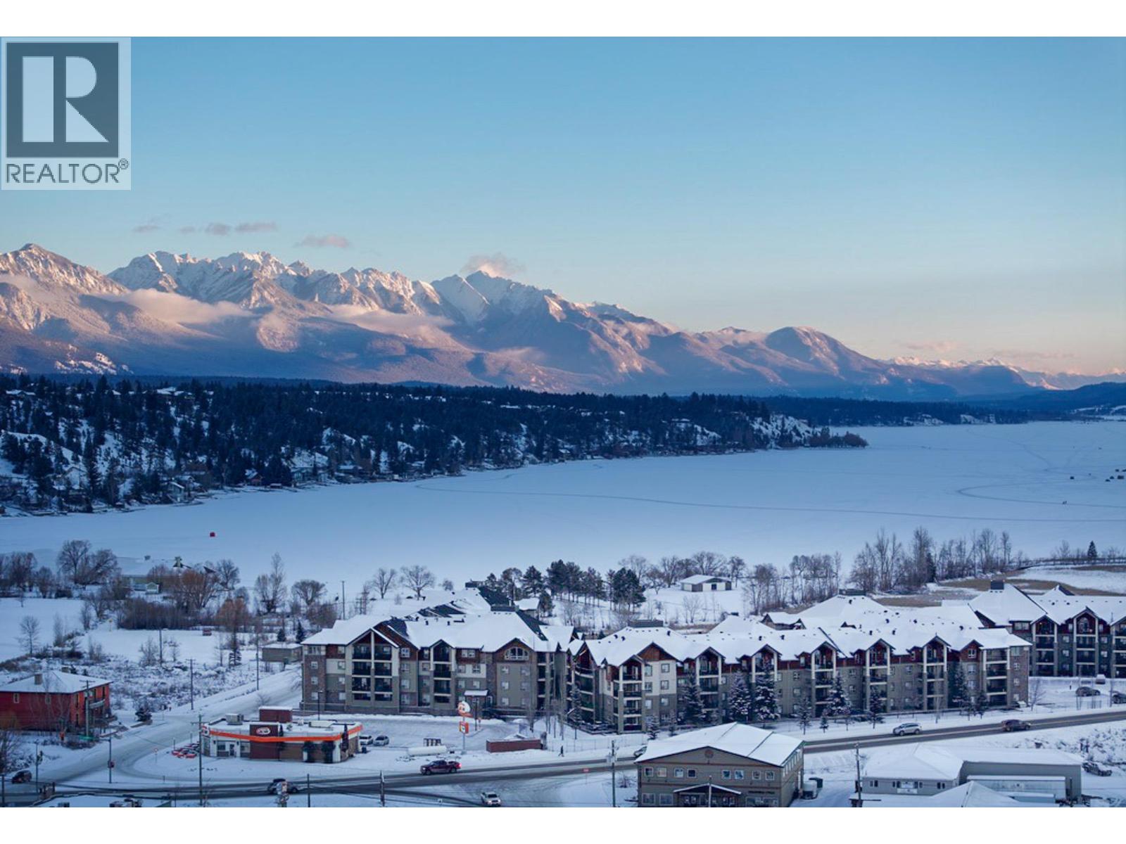 205 Third Avenue Unit# 2201, Invermere