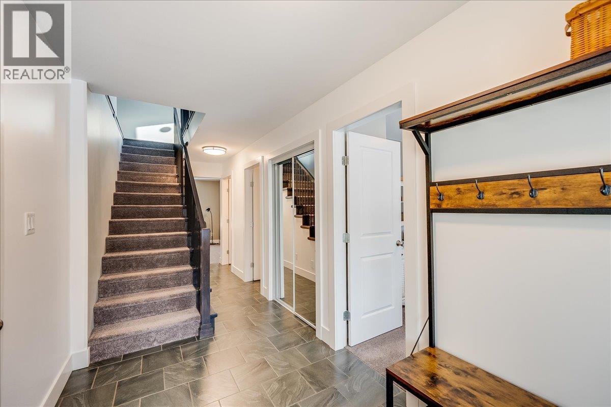 1953 SANDY Road - 40