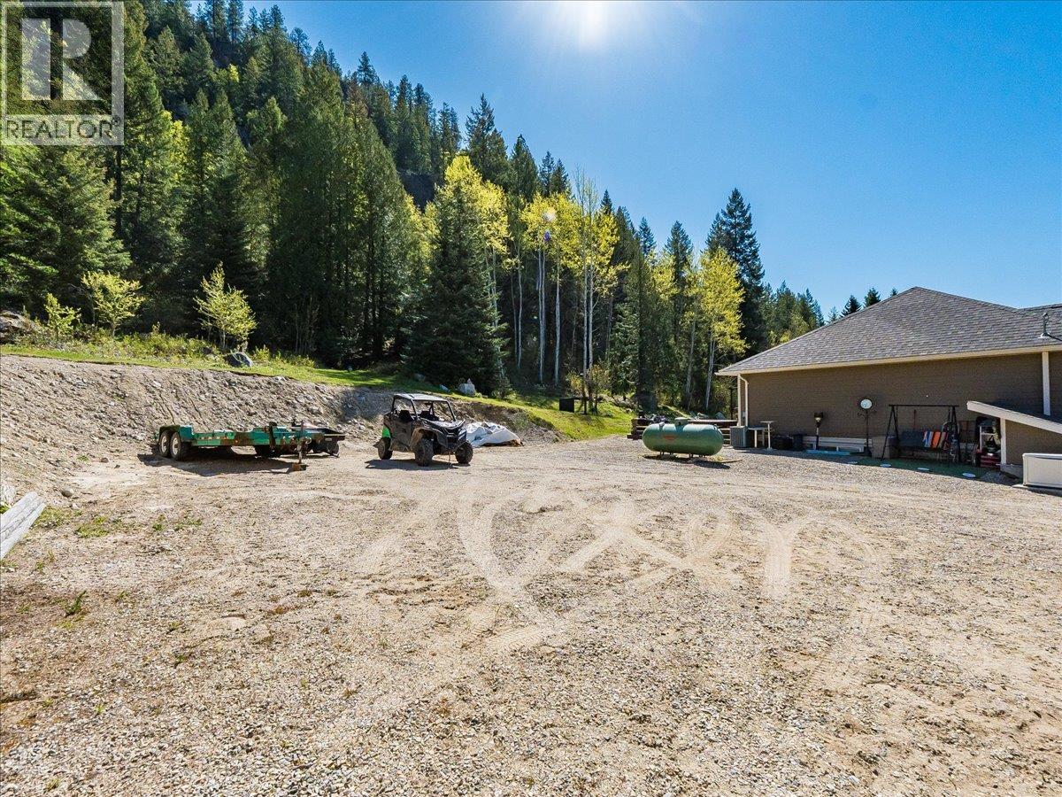 1953 SANDY Road - 66
