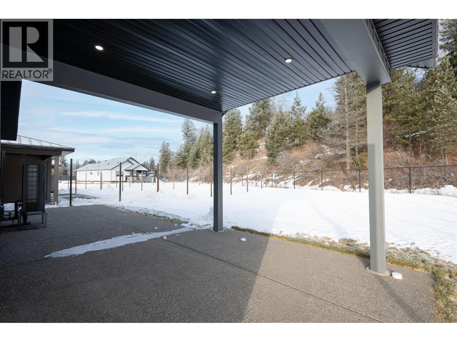 Photo 10 of 41 — 120 960 NORTH NECHAKO ROAD · Prince George, BC