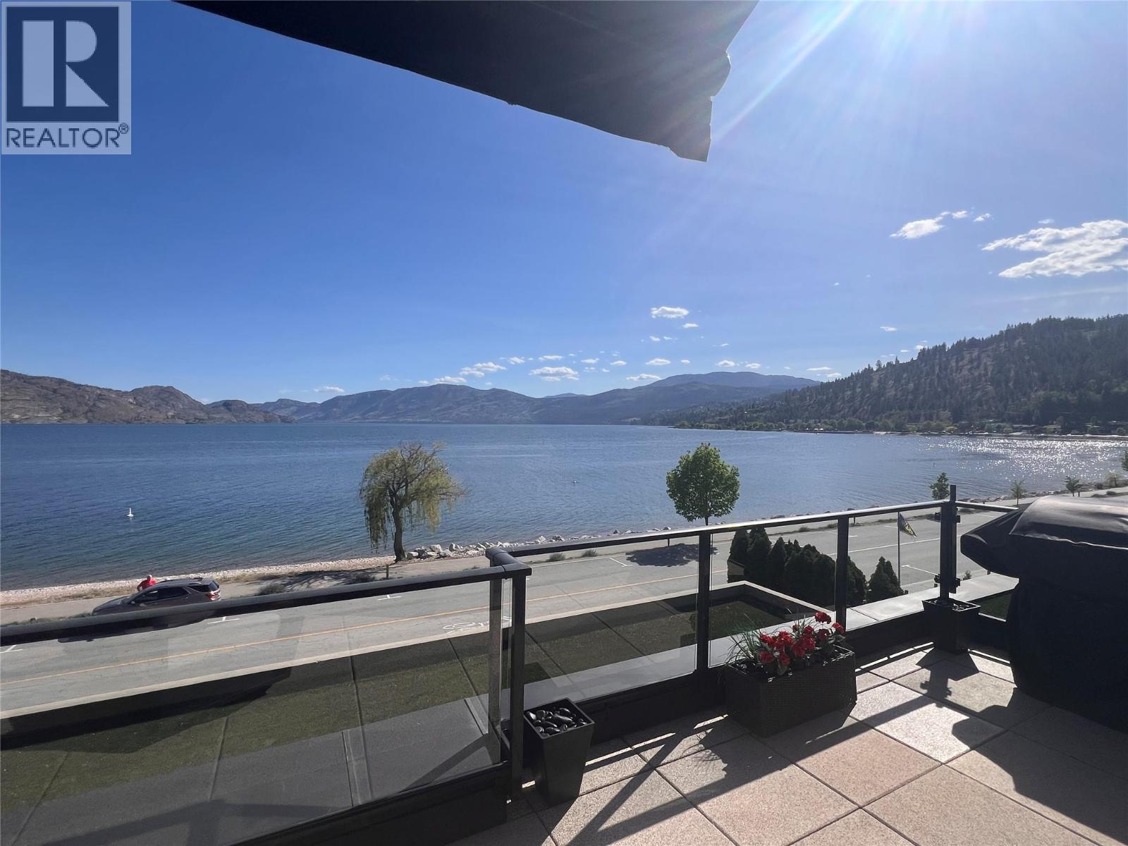 4200 Beach Avenue Unit# 305, Peachland