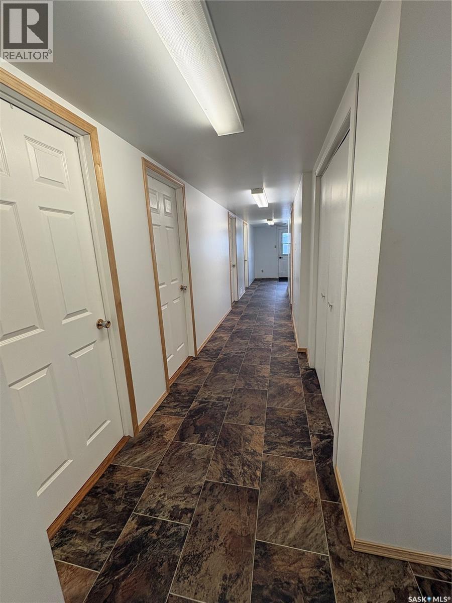 404 Yellowhead Highway - 10