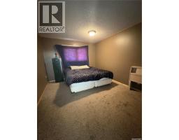 Bedroom - 404 Yellowhead Highway, Theodore, SK S0A4C0 Photo 11