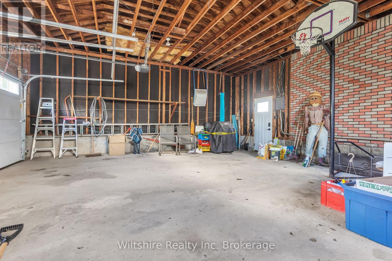 3-bedroom home for sale at 427 BROADWAY STREET, Tillsonburg ON · photo 24 of 26