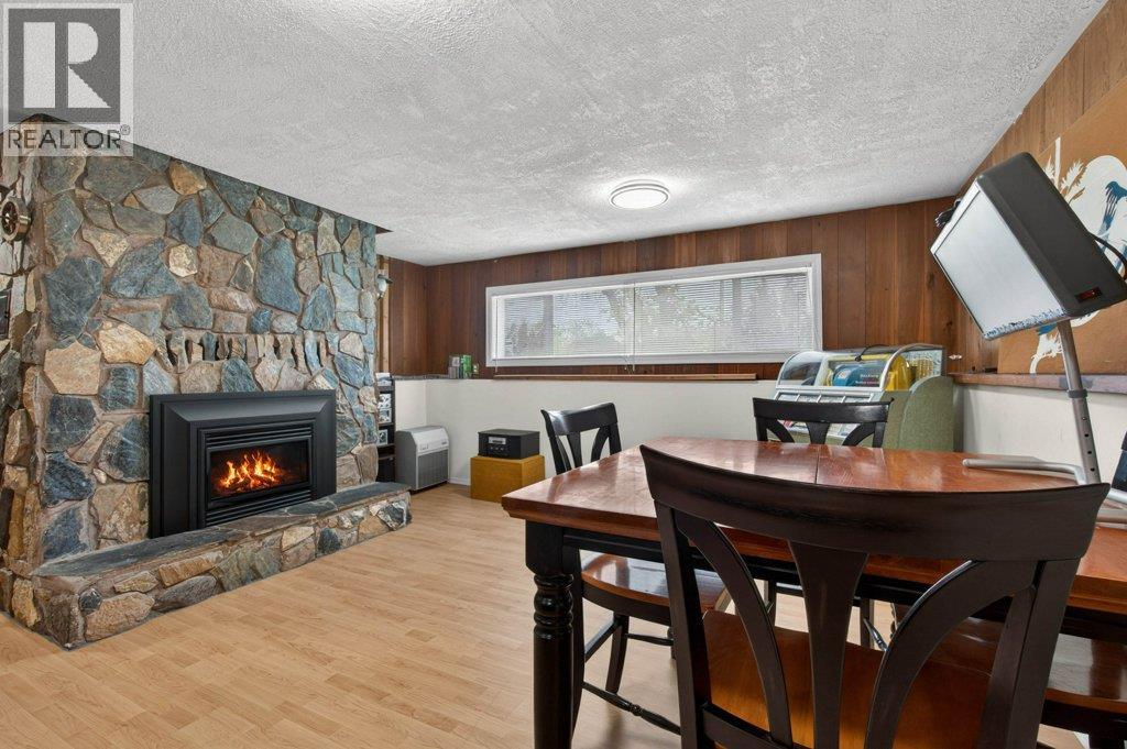  3930 10 Avenue Northeast, Salmon Arm