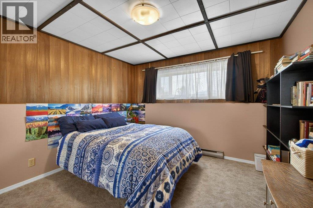  3930 10 Avenue Northeast, Salmon Arm