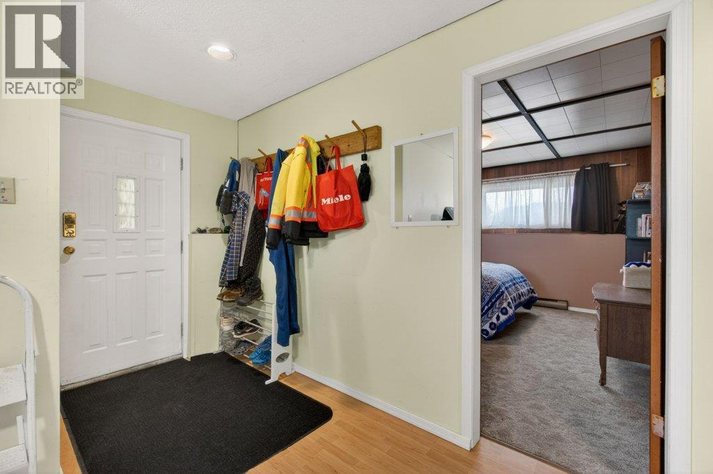 3930 10 Avenue NE - 36