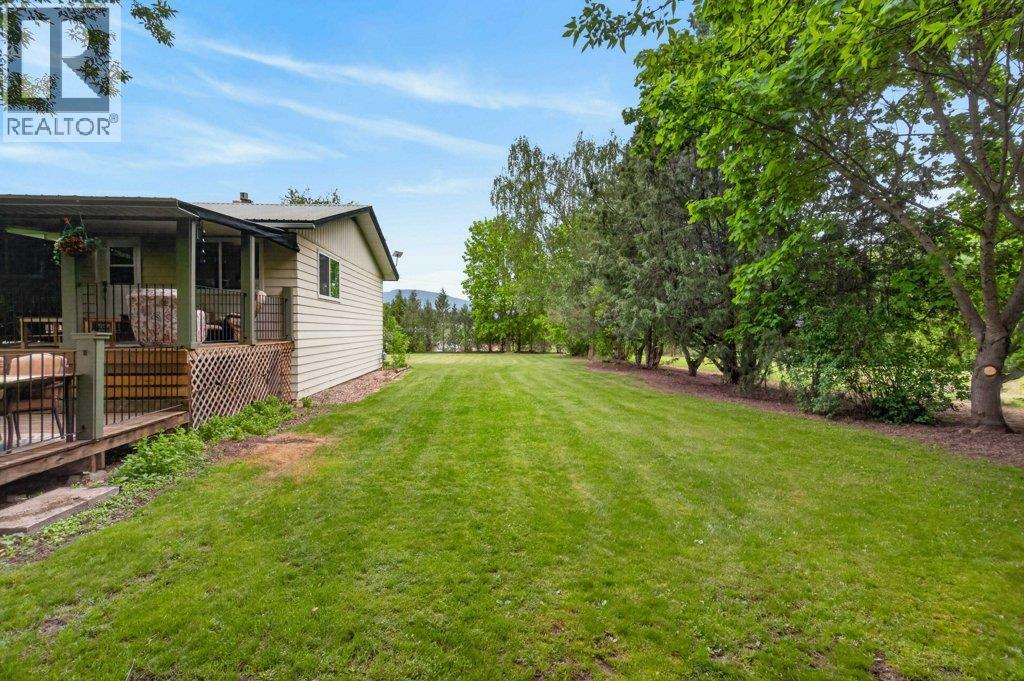 3930 10 Avenue NE - 47