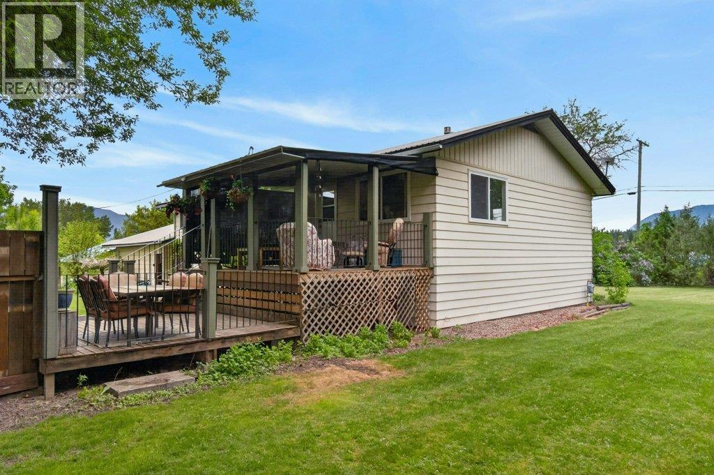 3930 10 Avenue NE - 48